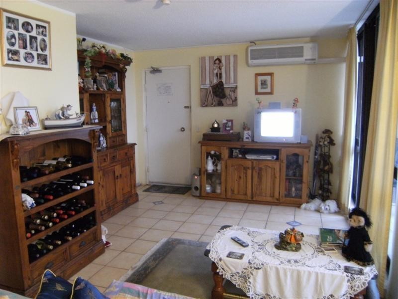 8/2 Maroubra Street, Maroochydore QLD 4558