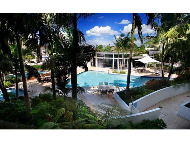 203/13 Nicklin Way, Minyama QLD 4575