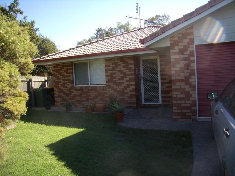 2/5 Camphor Court, Mooloolaba QLD 4557