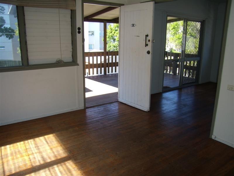 19 Douglas Street, Mooloolaba QLD 4557