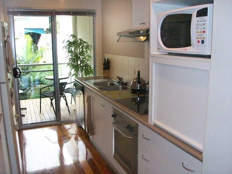 1/9 Barnes Drive, Buderim QLD 4556