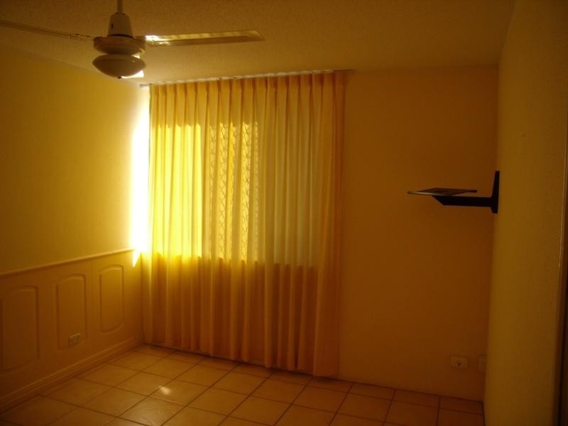 8/2 Maroubra Street, Maroochydore QLD 4558