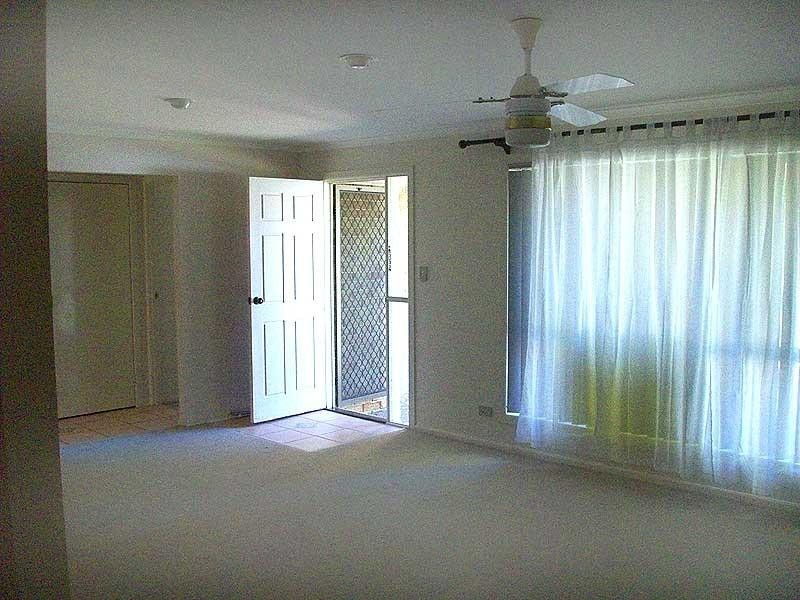 52 Karawatha Drive, Mountain Creek QLD 4557
