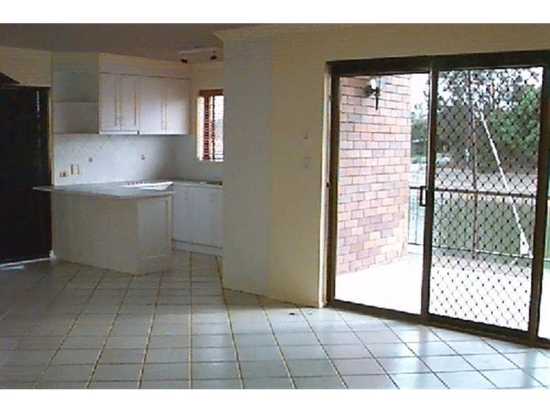 1/21 Barooga Crescent, Mooloolaba QLD 4557