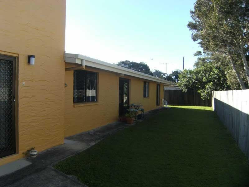 16 Hinkler Parade, Maroochydore QLD 4558