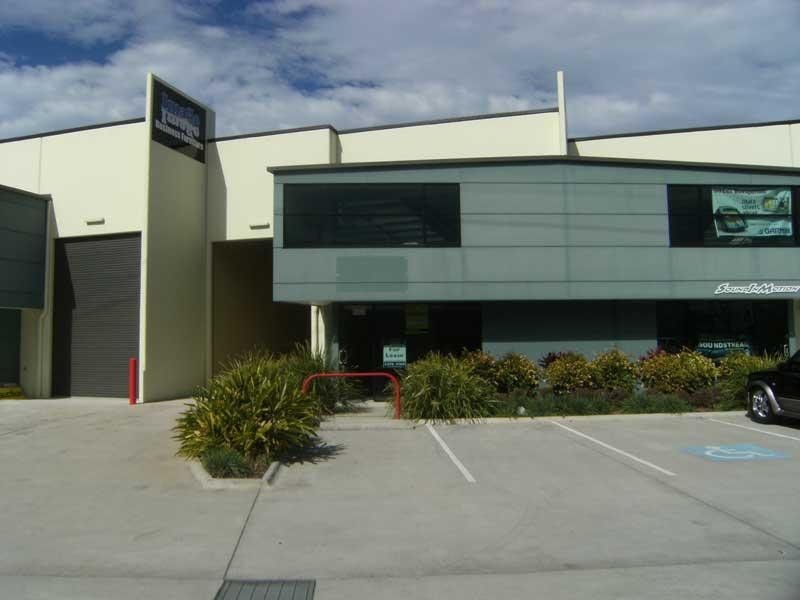 35 Premier Circuit, Warana QLD 4575