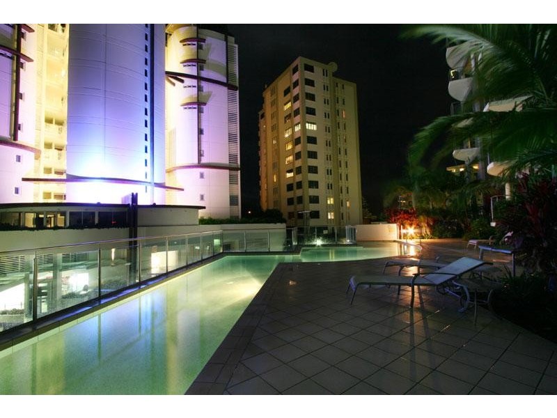 4/39 First Ave, Mooloolaba QLD 4557