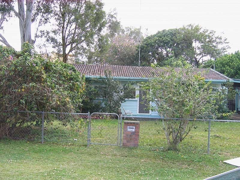 106 Broadwater Ave, Maroochydore QLD 4558