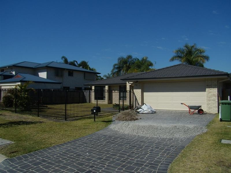 18 Baltimore Close, Kuluin QLD 4558