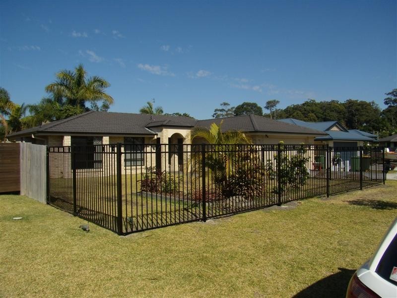 18 Baltimore Close, Kuluin QLD 4558