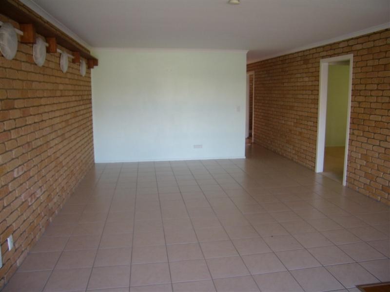 2/17 Barooga Crescent, Mooloolaba QLD 4557