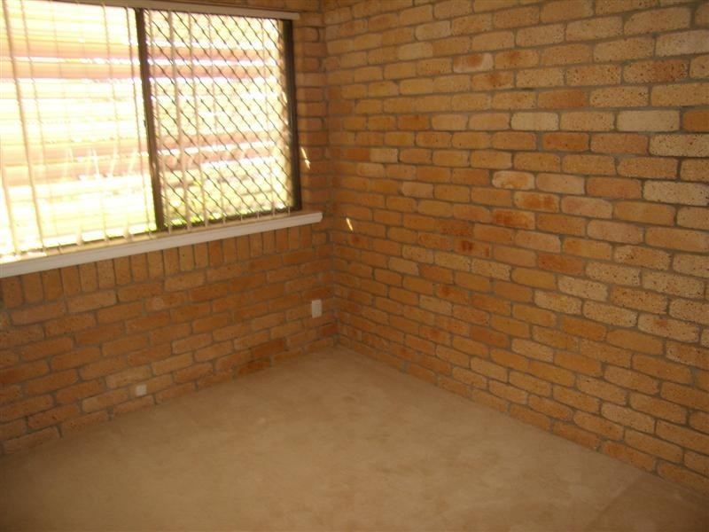 2/17 Barooga Crescent, Mooloolaba QLD 4557