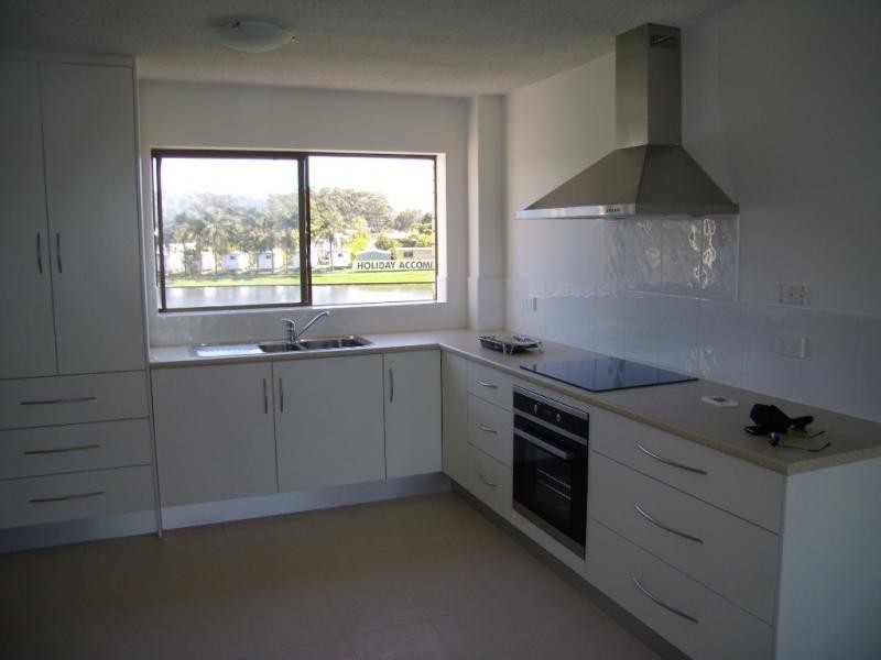 9/112 Alexandra Parade, Alexandra Headland QLD 4572