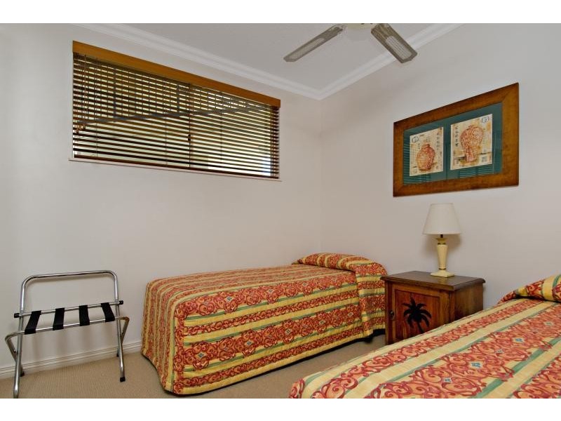 65 First Ave, Mooloolaba QLD 4557