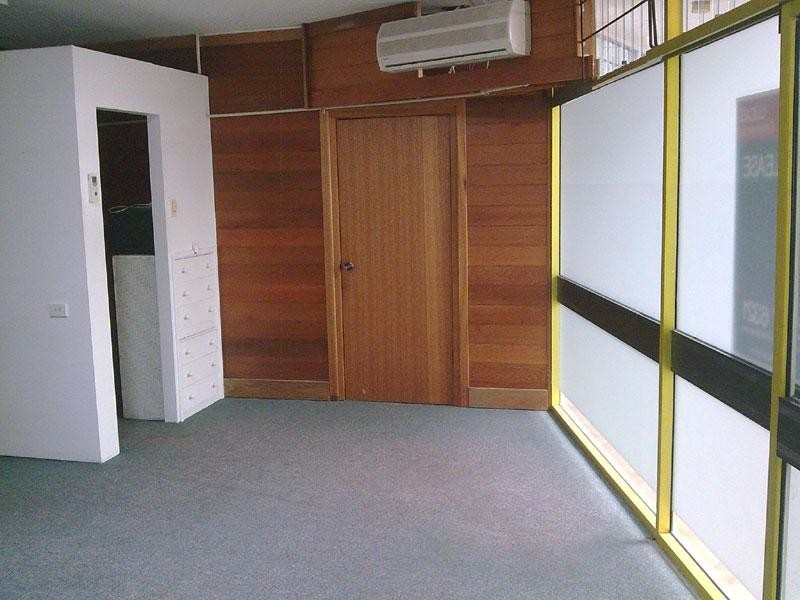 9 Ocean St, Maroochydore QLD 4558