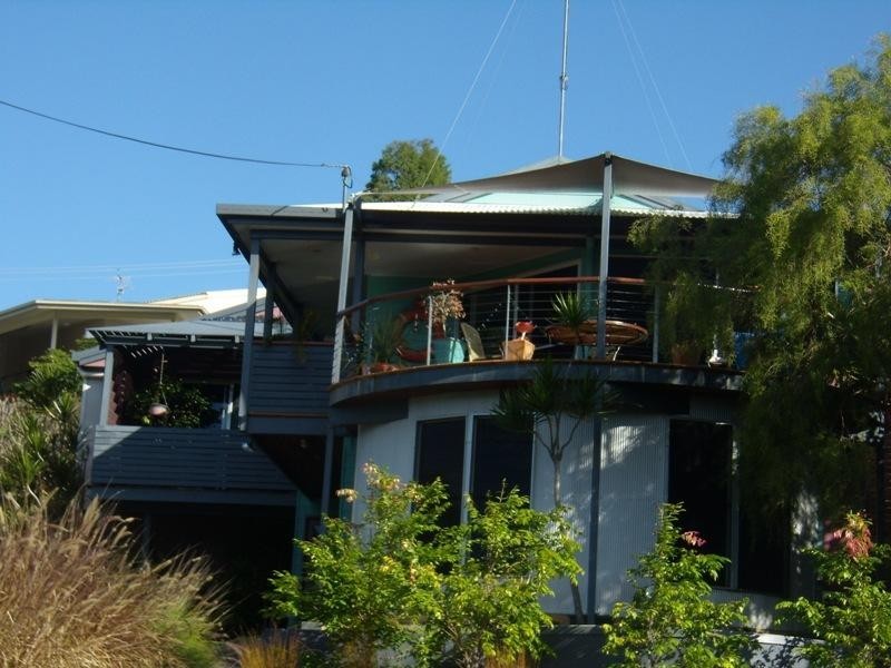 5 Yakola Parade, Alexandra Headland QLD 4572