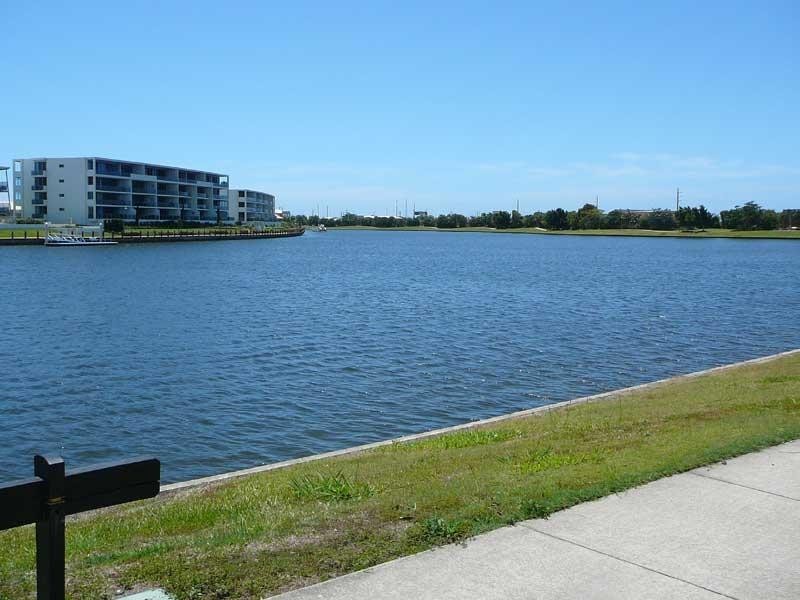 32 Technology Drive, Warana QLD 4575