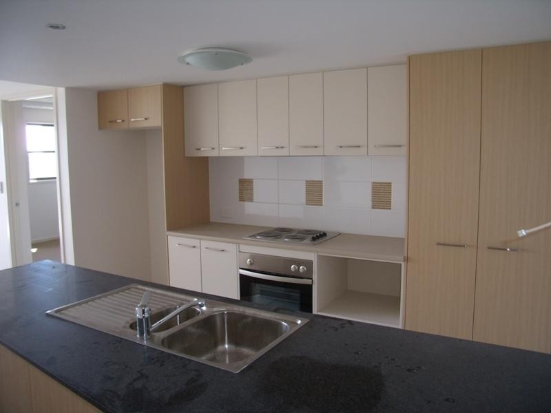42/10 Grand Parade, Parrearra QLD 4575