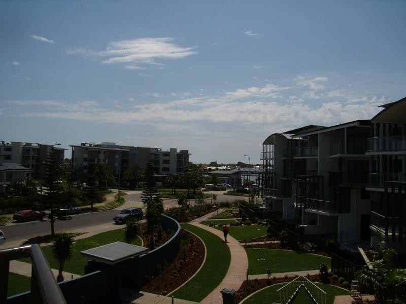 42/10 Grand Parade, Parrearra QLD 4575