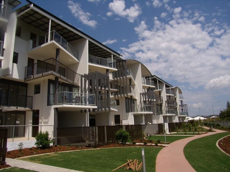 42/10 Grand Parade, Parrearra QLD 4575