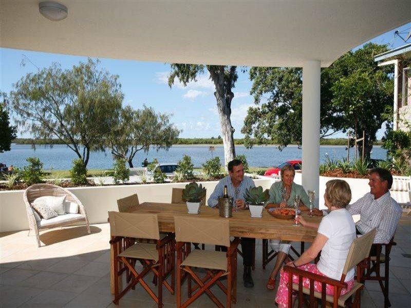 102/50 Picnic Point Esplanade, Maroochydore QLD 4558