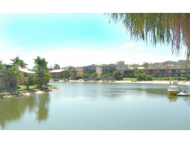 4/5 Goonawarra Drive, Mooloolaba QLD 4557