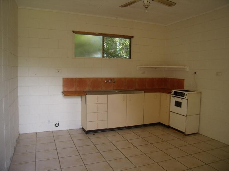 3 Palm Drive, Mooloolaba QLD 4557