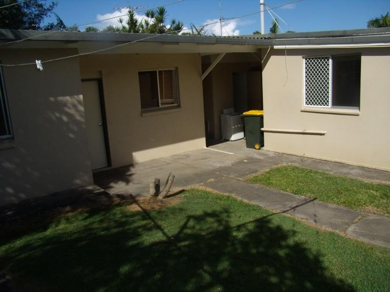 3 Palm Drive, Mooloolaba QLD 4557