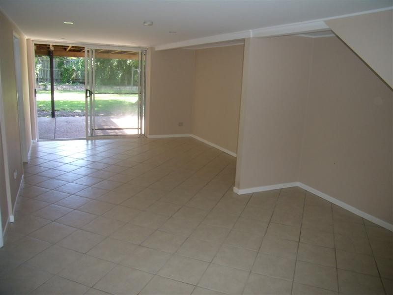 37 Broadwater Avenue, Maroochydore QLD 4558