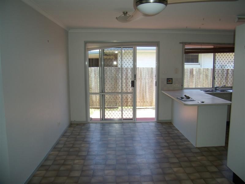 249 Nicklin Way, Warana QLD 4575