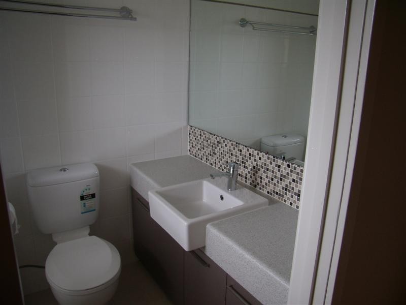 2/29 Tarcoola  Avenue, Mooloolaba QLD 4557