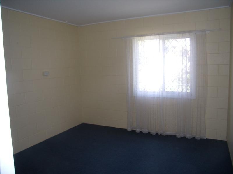 2/41 Hinkler Parade, Maroochydore QLD 4558