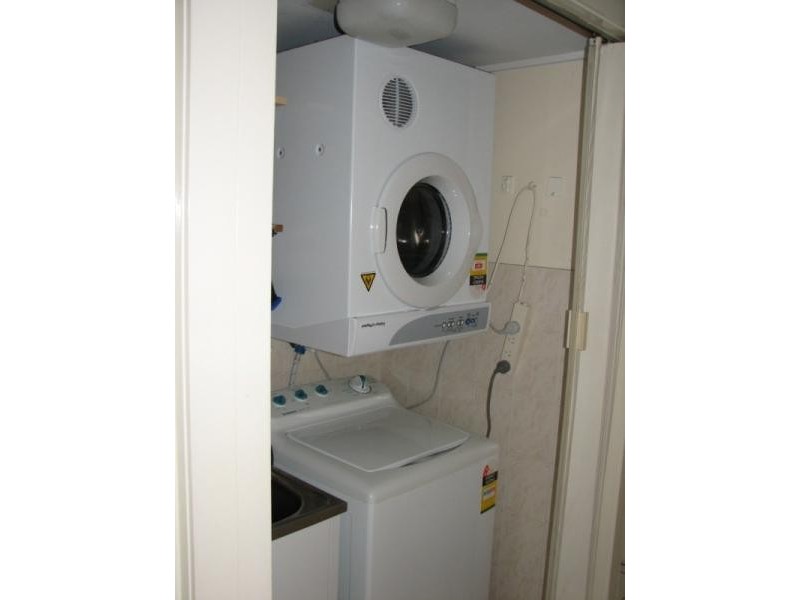 1/353 Bradman Avenue, Maroochydore QLD 4558