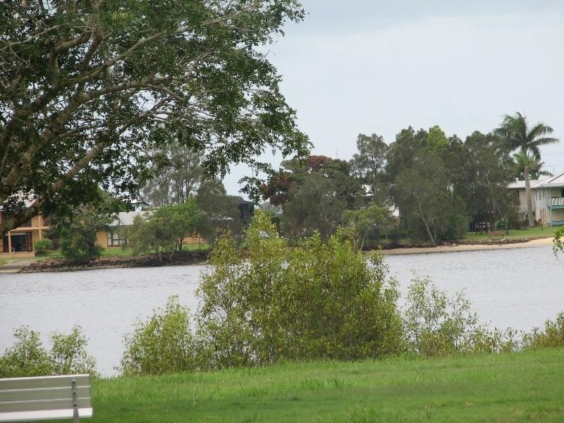 1/353 Bradman Avenue, Maroochydore QLD 4558