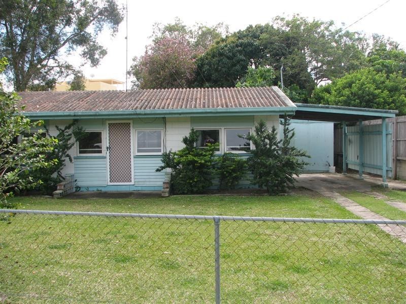 106 Broadwater Avenue, Maroochydore QLD 4558