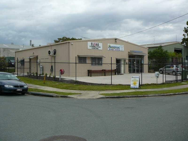 8 Daniel Street, Caloundra QLD 4551