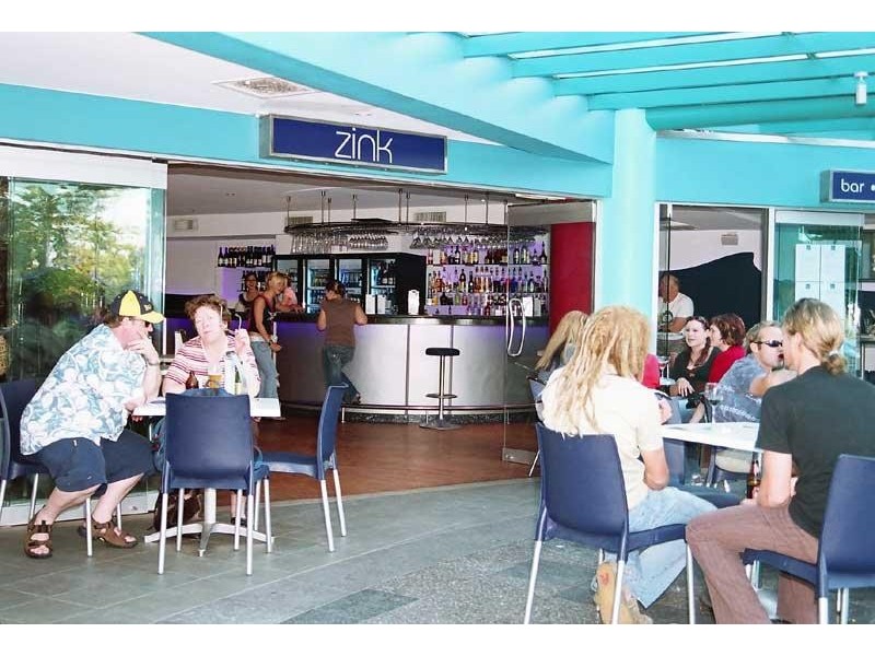 77 Mooloolaba Esplanade, Mooloolaba QLD 4557