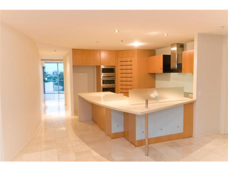 1/39 First Ave, Mooloolaba QLD 4557