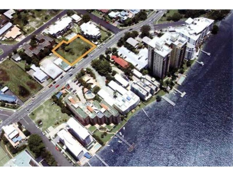 81 Duporth Avenue, Maroochydore QLD 4558