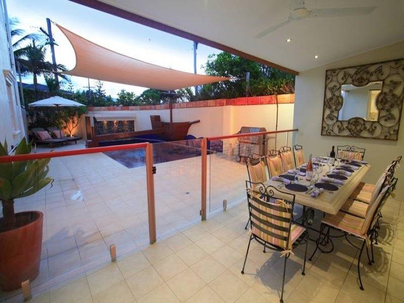 9 Akounah Crescent, Buddina QLD 4575