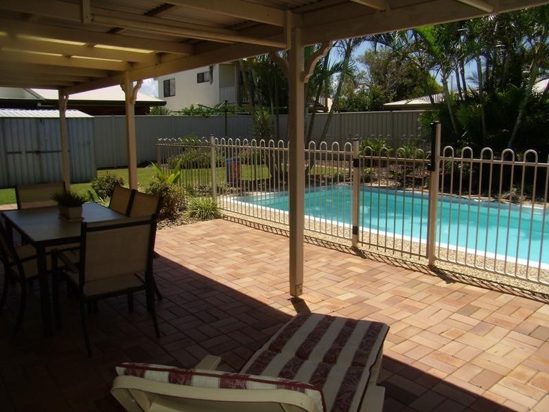 9 Napalle Street, Warana QLD 4575