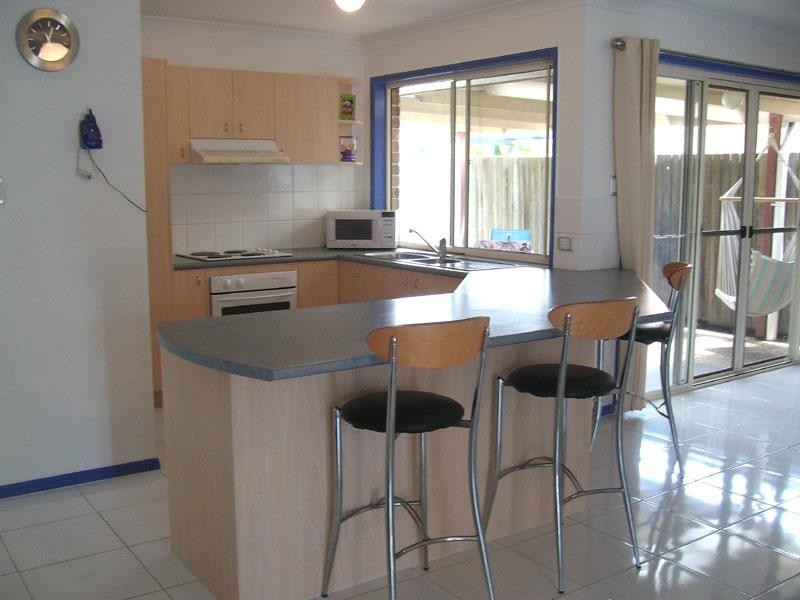 12 Honeymyrtle Court, Mountain Creek QLD 4557
