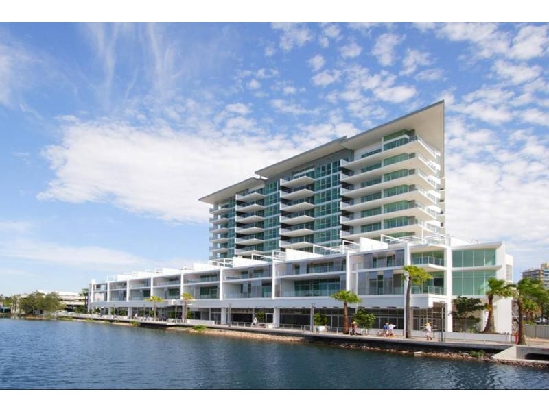 212/1 Duporth Ave, Maroochydore QLD 4558