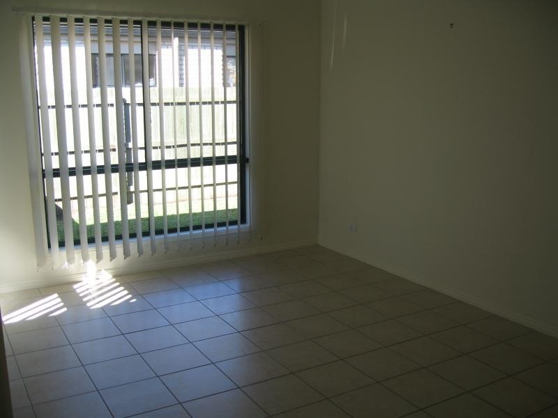 16 Dorian Crescent, Sippy Downs QLD 4556