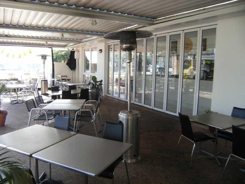 1&2/180 Alexandra Parade, Alexandra Headland QLD 4572