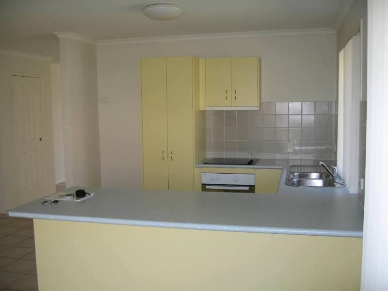 16 Dorian Crescent, Sippy Downs QLD 4556