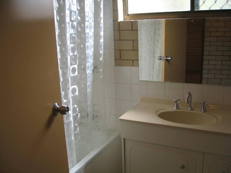 2/5 Bahlaka Court, Mooloolaba QLD 4557