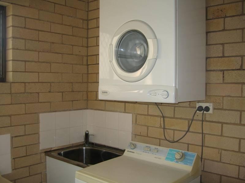 2/5 Bahlaka Court, Mooloolaba QLD 4557