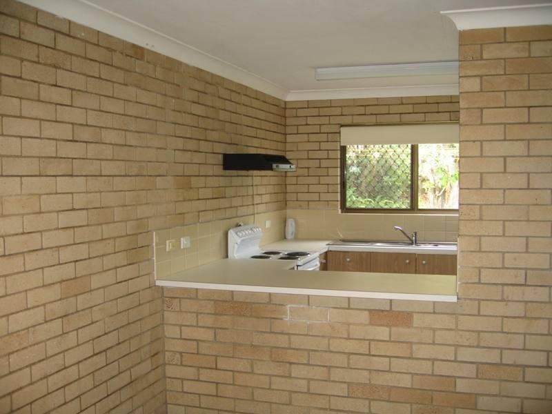 2/5 Bahlaka Court, Mooloolaba QLD 4557