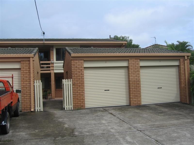 2/5 Bahlaka Court, Mooloolaba QLD 4557